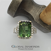 18ct White Gold Green Tourmaline and Diamond Ring